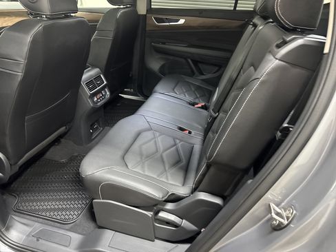 New 2026 Volkswagen Atlas SE image 28