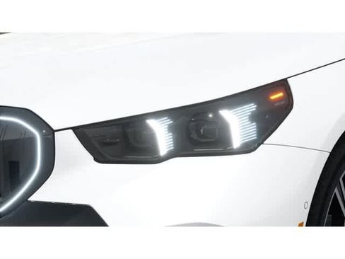 New 2027 BMW 530i RWD image 6