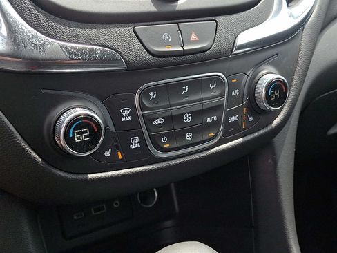 Certified 2024 Chevrolet Equinox LT w/ LPO, Floor Liner Package FWD image 16