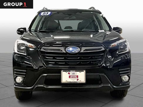 Used 2023 Subaru Forester Limited image 4