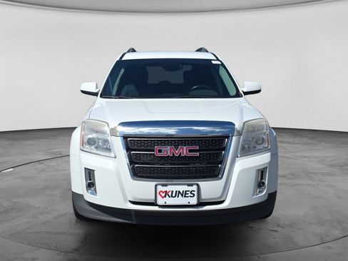 Used 2015 GMC Terrain SLE AWD/4WD image 2