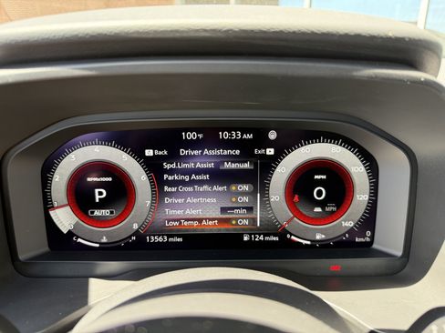 Used 2024 Nissan Rogue Platinum AWD/4WD image 19