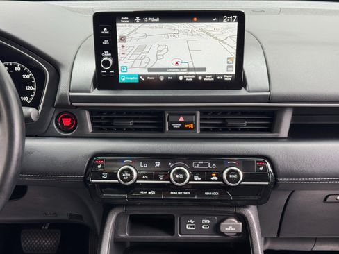 Used 2023 Honda Pilot Touring image 23