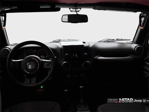 Used 2018 Jeep Wrangler Unlimited Sport S image 10