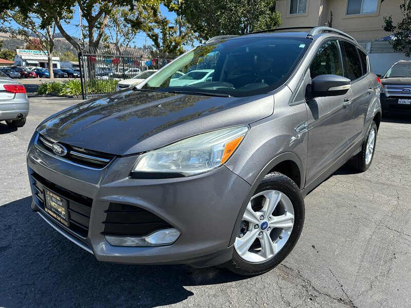 Used 2013 Ford Escape SEL AWD/4WD image 1