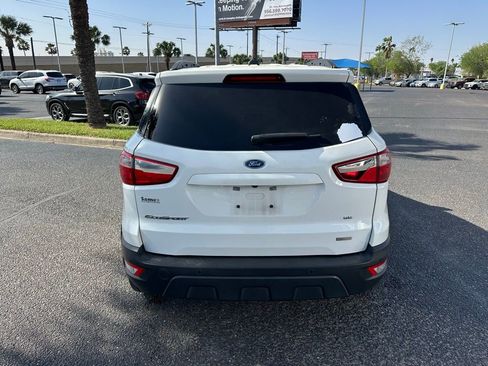 Used 2018 Ford EcoSport SE image 5