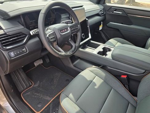 New 2026 GMC Acadia AT4 image 19