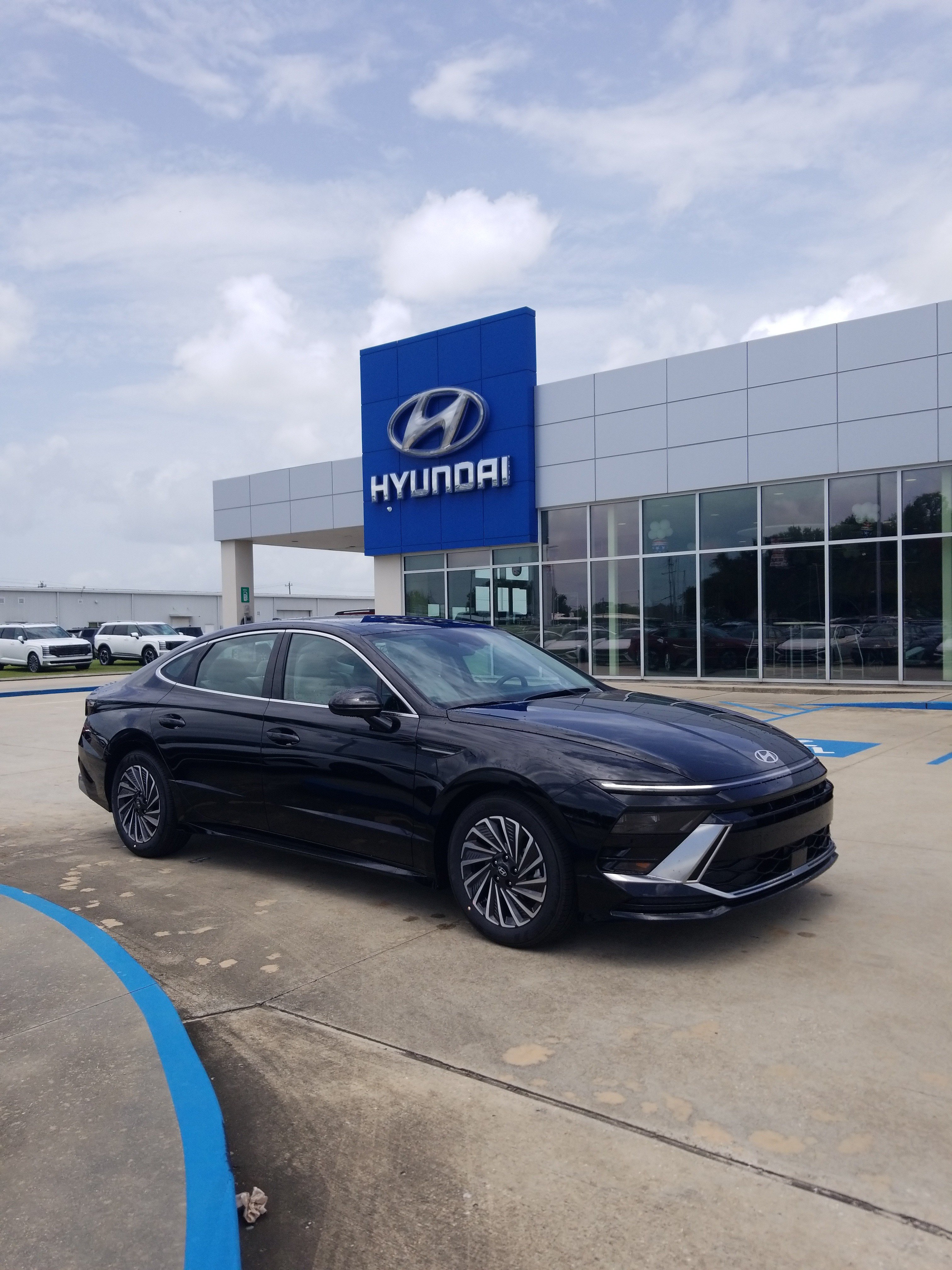 New 2026 Hyundai Sonata SEL FWD image 1