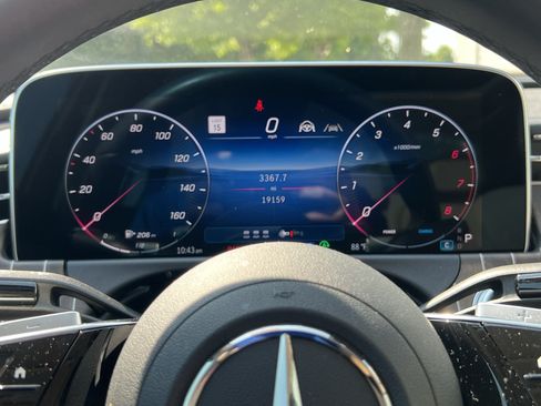 Used 2024 Mercedes-Benz E 450 4MATIC Sedan image 21