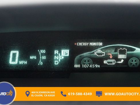 Used 2015 Toyota Prius Persona Series FWD image 3