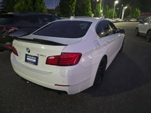 Used 2011 BMW 535i xDrive Sedan AWD/4WD image 5