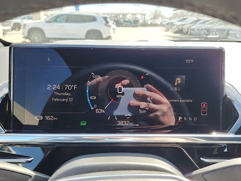 New 2026 GMC Sierra EV Elevation w/ LPO, Elevation Dark Package image 25