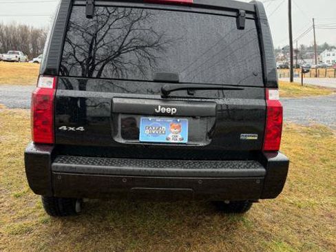 Used 2007 Jeep Commander Sport image 6