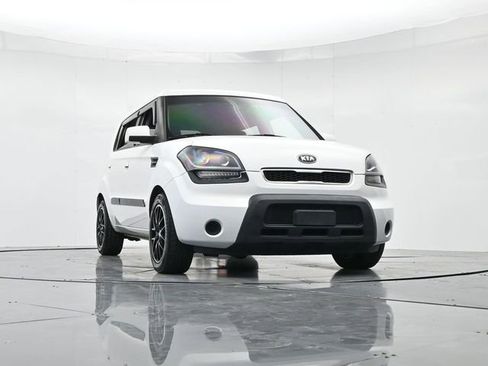 Used 2010 Kia Soul + image 33