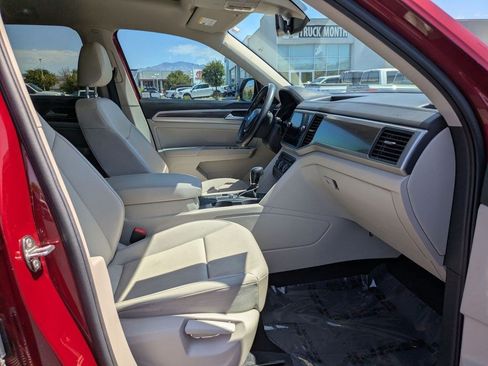 Used 2019 Volkswagen Atlas SE w/ Panoramic Sunroof Package FWD image 29