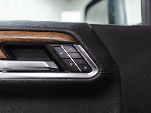 Used 2024 Chevrolet Silverado 2500 High Country w/ High Country Premium Package image 26