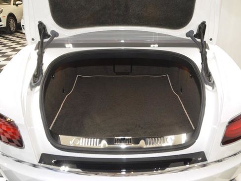 Used 2017 Bentley Flying Spur S V8 image 39