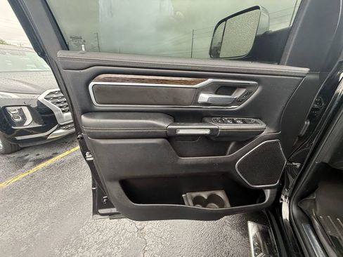 Used 2019 RAM 1500 Laramie w/ Trailer Tow Group AWD/4WD image 11