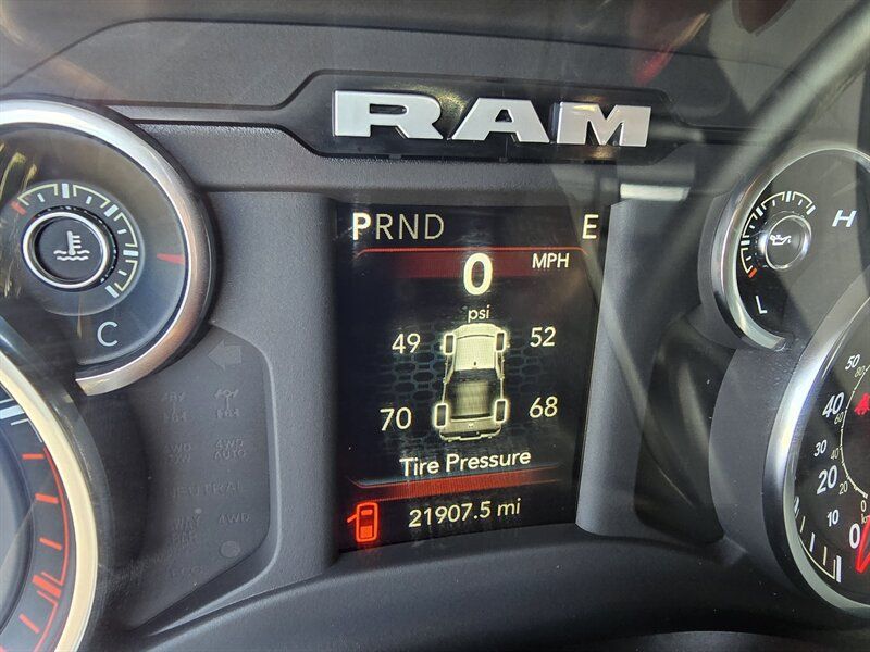 Used 2024 RAM 3500 Big Horn AWD/4WD image 32