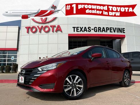 Used 2025 Nissan Versa SV w/ Trunk Package image 1