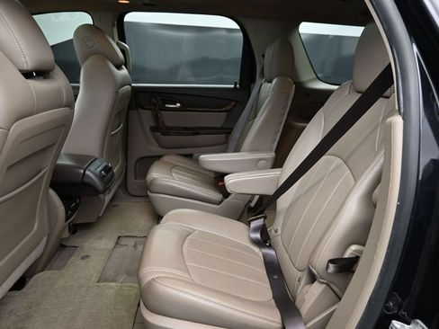 Used 2014 GMC Acadia Denali FWD image 18