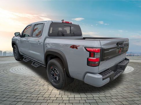 New 2026 Nissan Frontier PRO-4X w/ Pro-4x Convenience Package image 6