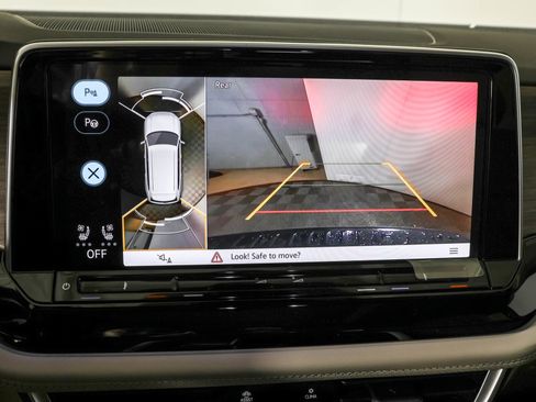 New 2026 Volkswagen Atlas SEL Premium R-Line AWD/4WD image 6