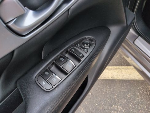 Used 2013 INFINITI M37 w/ Premium Pkg RWD image 11