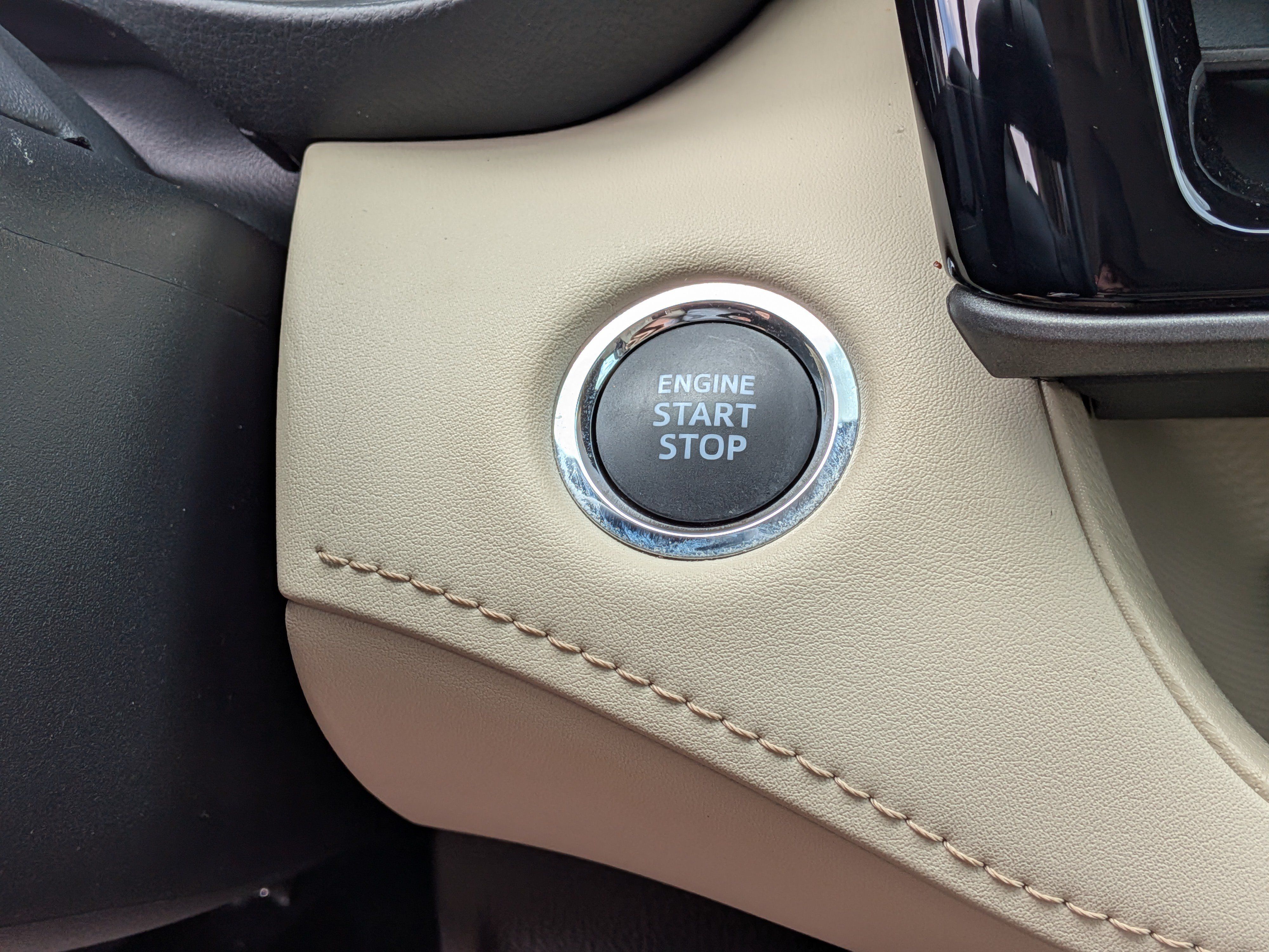 Used 2023 Toyota Highlander XLE FWD image 30