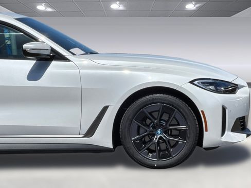 Used 2023 BMW i4 eDrive35 w/ Premium Package RWD image 34