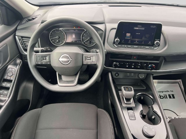 Used 2026 Nissan Rogue S AWD/4WD image 13