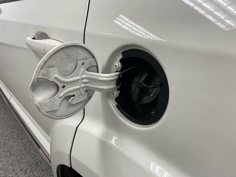 Used 2020 Dodge Journey Crossroad w/ Popular Equipment Group image 28