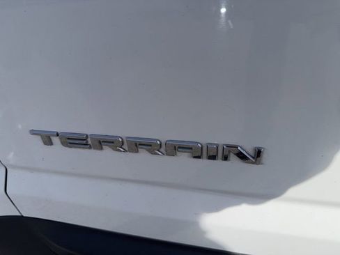 Used 2014 GMC Terrain SLT image 26