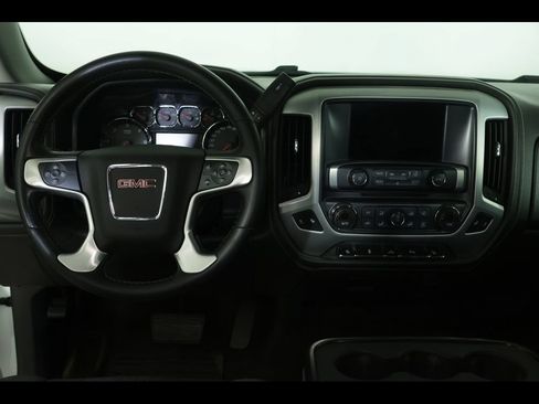 Used 2017 GMC Sierra 1500 SLE w/ SLE Value Package AWD/4WD image 21