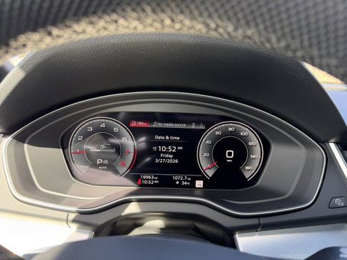 Certified 2025 Audi Q5 2.0T Premium Plus w/ Premium Plus Package image 11