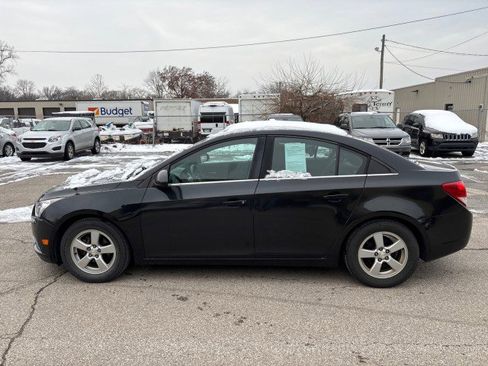 Used 2014 Chevrolet Cruze LT image 8
