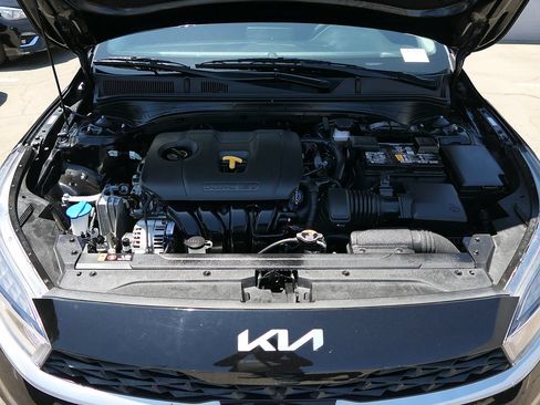 Used 2023 Kia Forte LXS w/ LXS Technology Package FWD image 27