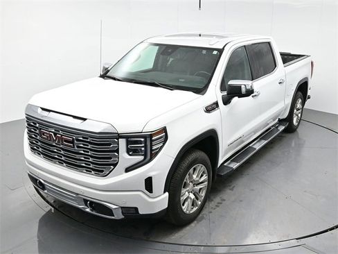 Used 2022 GMC Sierra 1500 Denali image 19