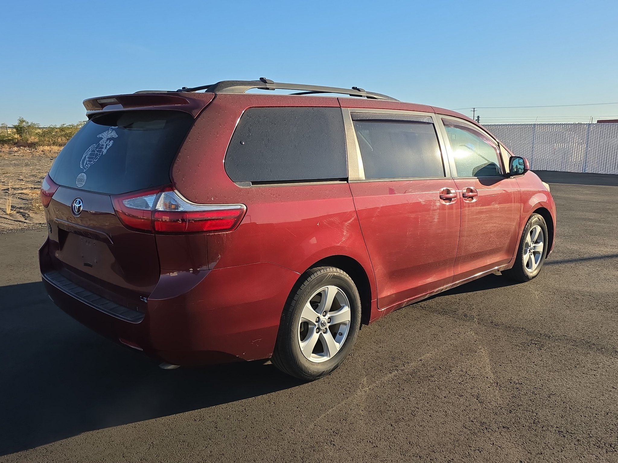 Used 2015 Toyota Sienna LE FWD image 8