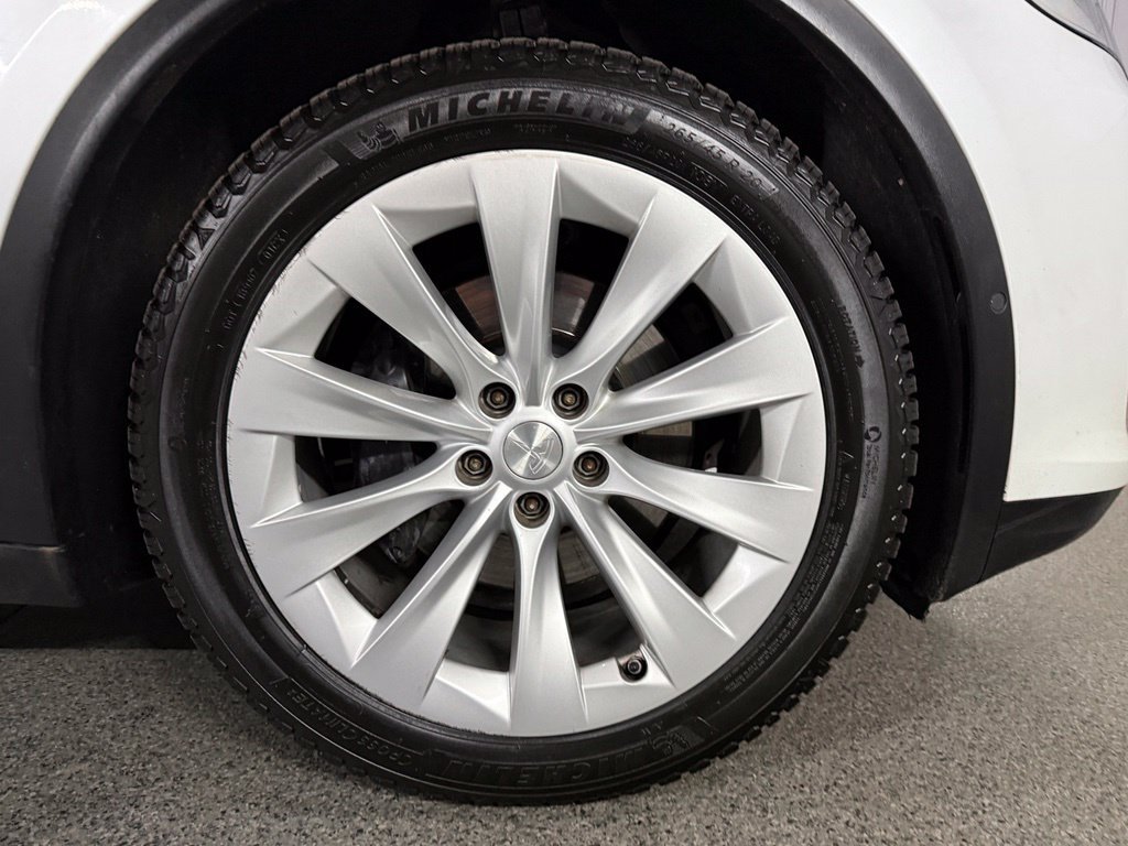 Used 2019 Tesla Model X Long Range AWD/4WD image 5
