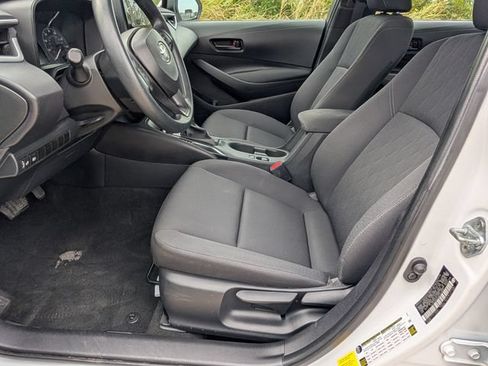 Used 2024 Toyota Corolla LE FWD image 15