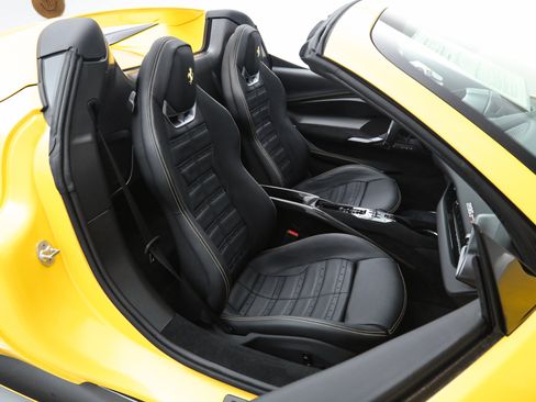 Used 2024 Ferrari 296 GTS image 23