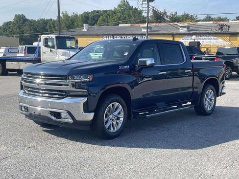 Used 2020 Chevrolet Silverado 1500 LTZ w/ LTZ Premium Package AWD/4WD image 9