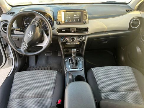 Used 2019 Hyundai Kona SE AWD/4WD image 14