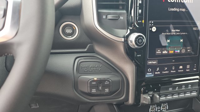 New 2026 RAM 2500 Big Horn AWD/4WD image 10