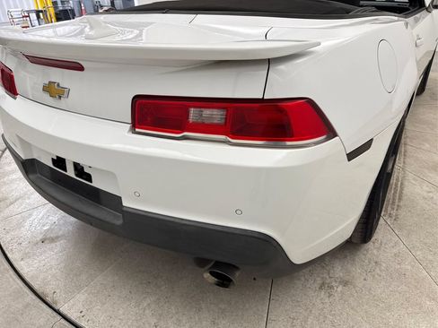 Used 2015 Chevrolet Camaro LT RWD image 22