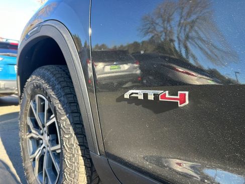 New 2026 GMC Acadia AT4 image 37