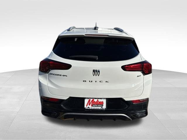 Used 2024 Buick Encore GX Sport Touring FWD image 6