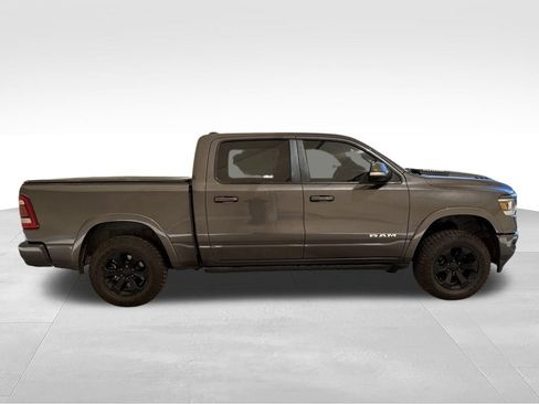 Used 2019 RAM 1500 Laramie AWD/4WD image 6