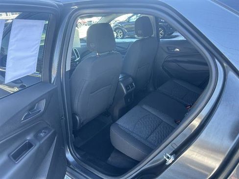 Certified 2018 Chevrolet Equinox LT image 28